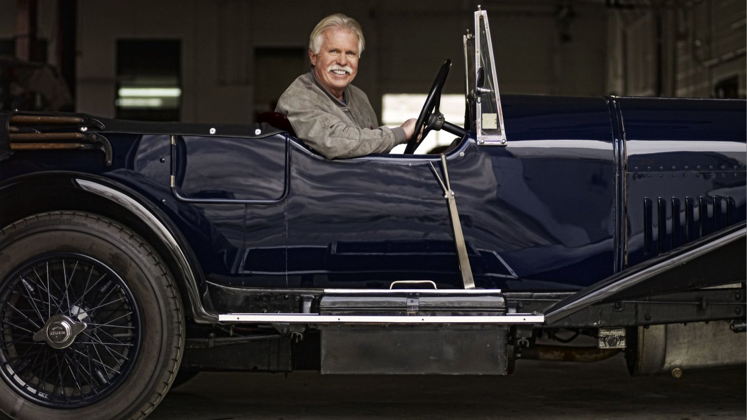 Watch Chasing Classic Cars Season 10 stream Discovery
