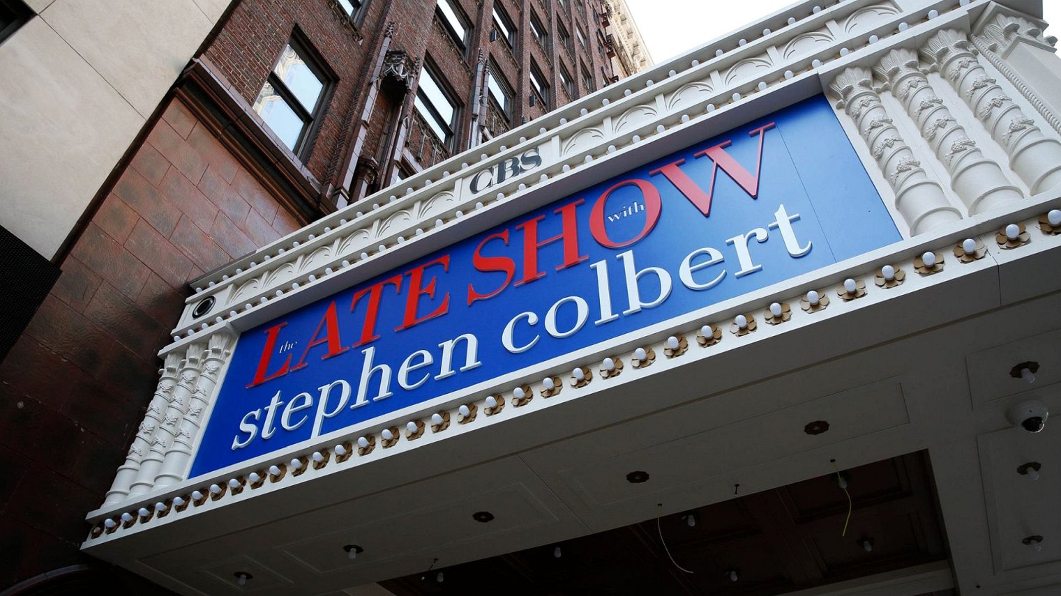cast of The Late Show with Stephen Colbert season 2