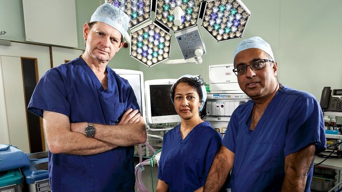 what time is Surgeons: At the Edge of Life on tonight